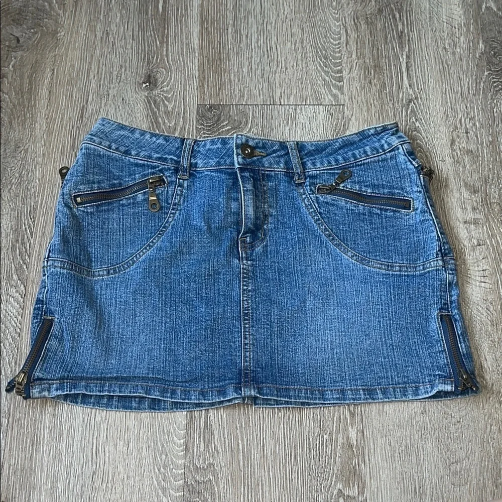 Vintage Y2K  boom boom Denim Mini Skirt with Zipper Accents size medium